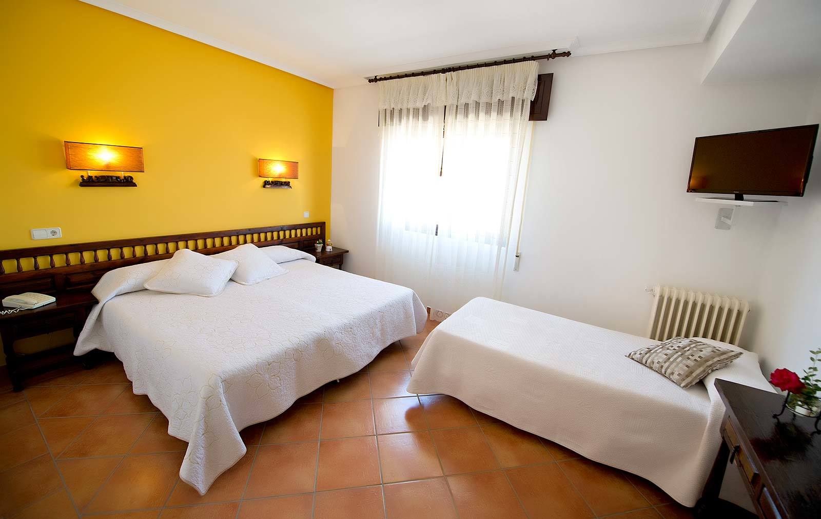 Hospedium Hotel Juan II Торо Экстерьер фото