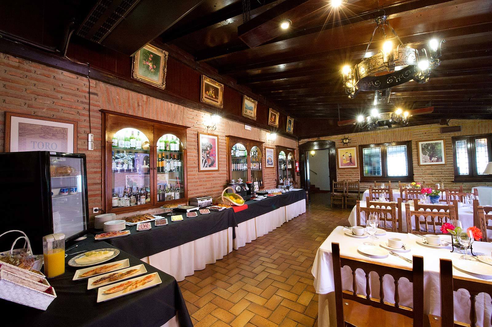 Hospedium Hotel Juan II Торо Экстерьер фото